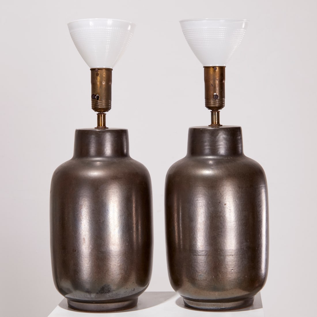 Pair Lee Rosen/Design Technics ginger jar lamps: Pair Lee Rosen/Design Technics ginger jar lamps, c. 1960s, USA, model CL 203, gunmetal glaze, upright diffusers, unmarked, each 33"h x 11"dia