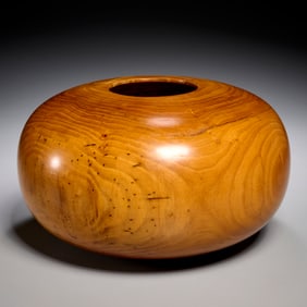 Edward Moulthrop, turned wood vase, 1983