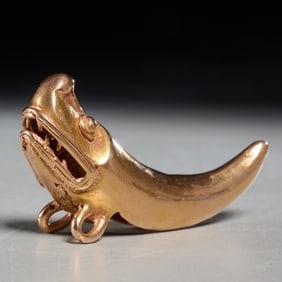 Pre-Columbian style 14k gold zoomorphic pendant