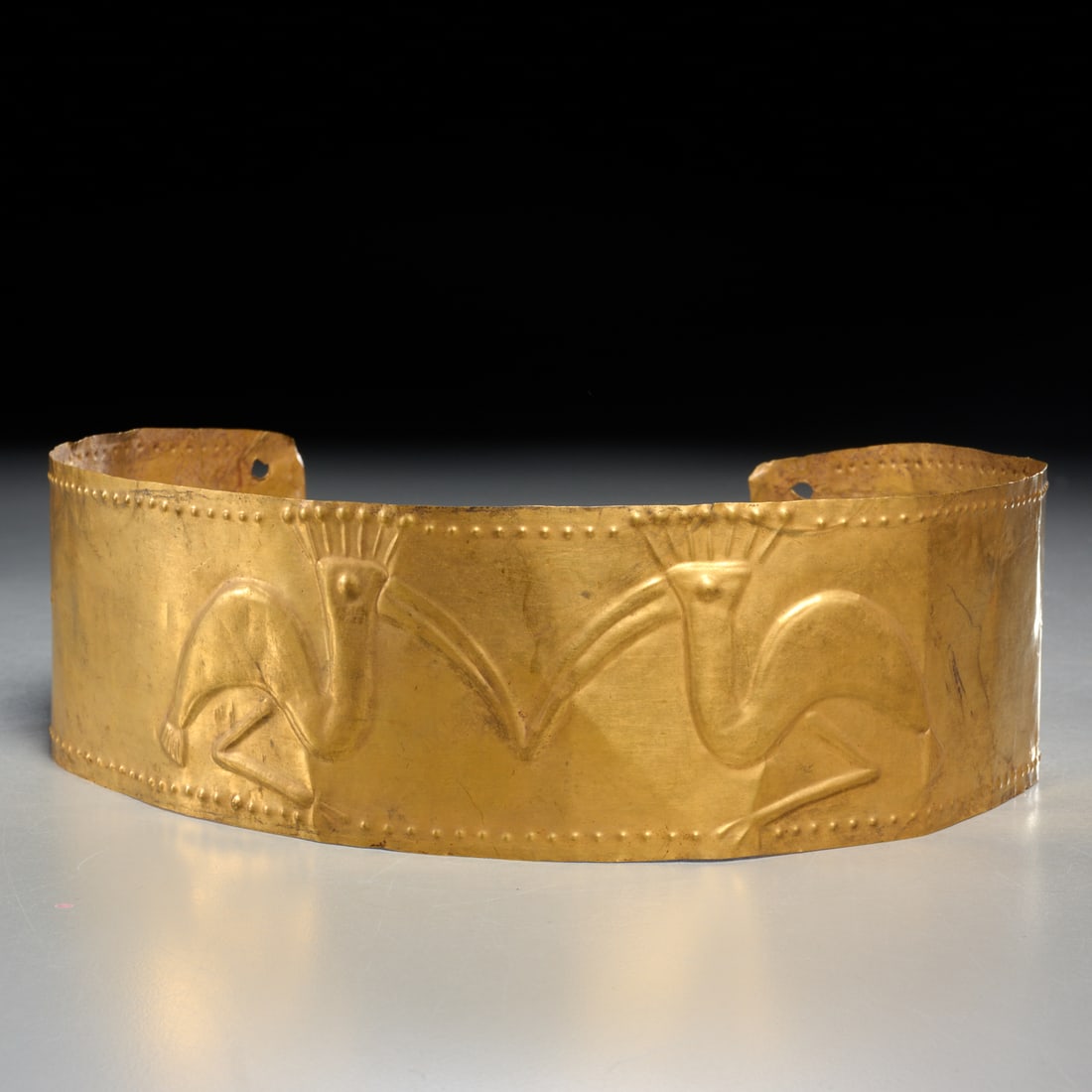 Pre-Columbian style 18k gold belt ornament (1 of 5)