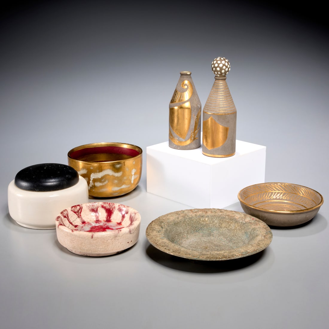 Wayland Gregory group (7) MCM bowls and bottles (1 of 8)