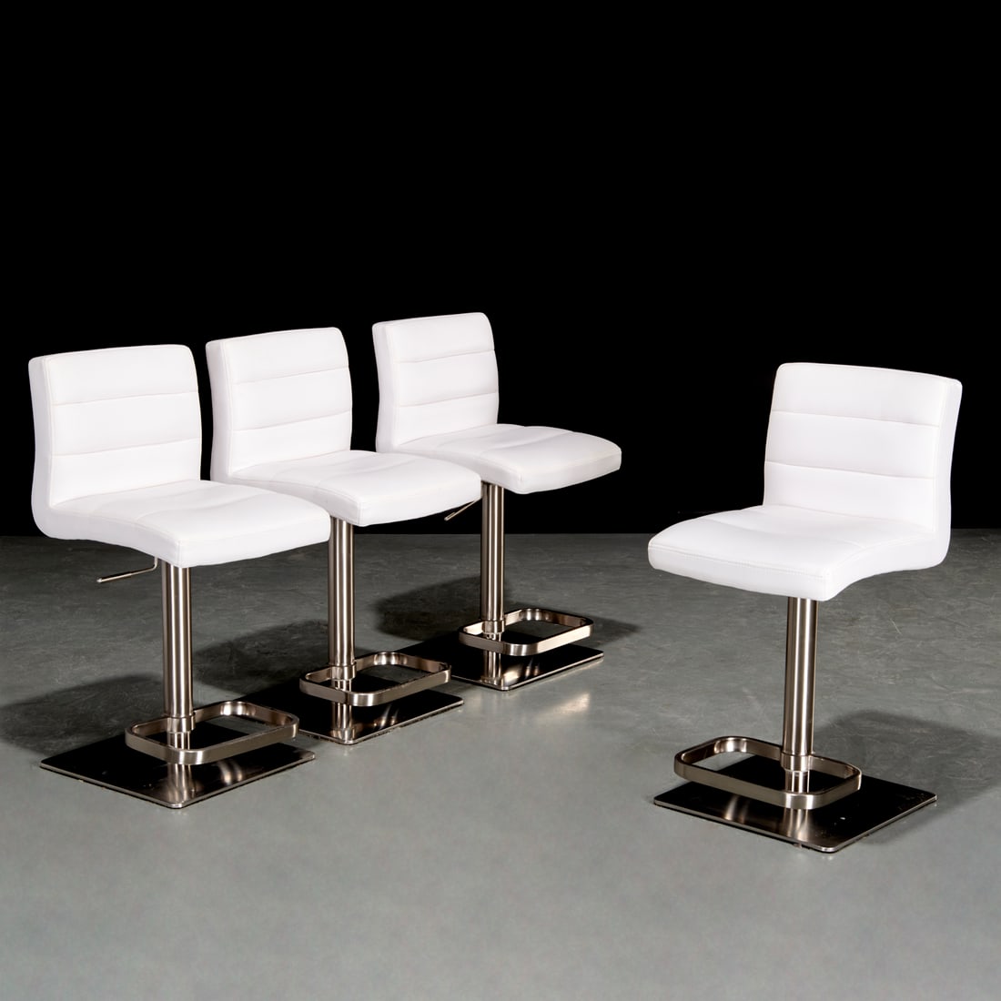 Set (4) Zuri "Lush" bar stools (1 of 7)