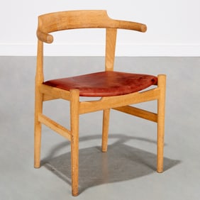 Hans Wegner, PP 68 elbow chair with leather seat
