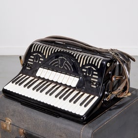 Vintage Bell Accordion 2515, c. 1950s-60s