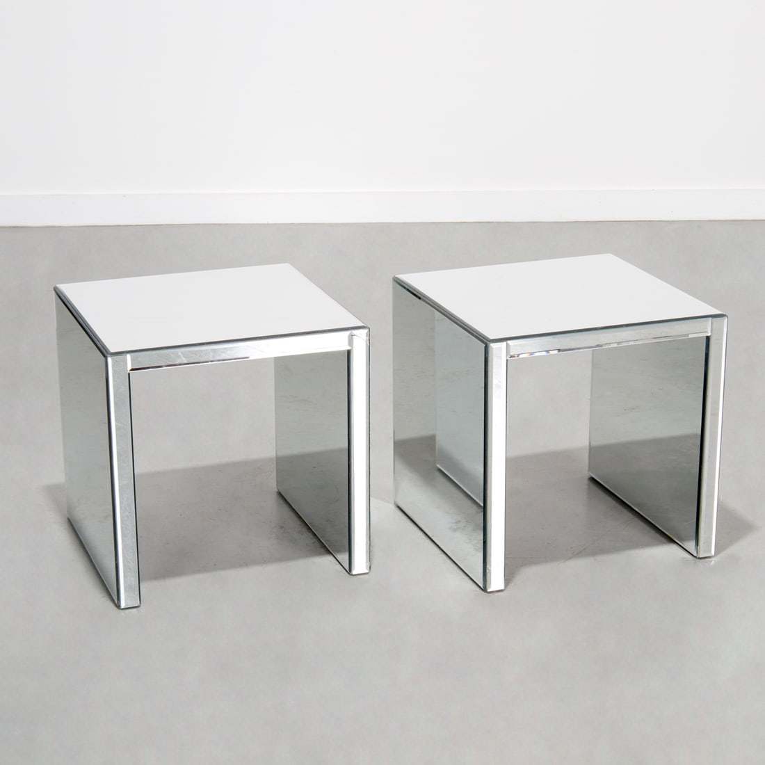 Pair Contemporary mirrored end tables (1 of 5)