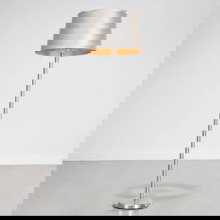 Robsjohn-Gibbings floor lamp for Hansen: Robsjohn-Gibbings floor lamp for Hansen, 1950s, USA, Machine-Age design, brushed nickel, 3-socket fixture with rotating 3-way switch built into post, weighted base marked "Hanson", 57"h (to top of fin