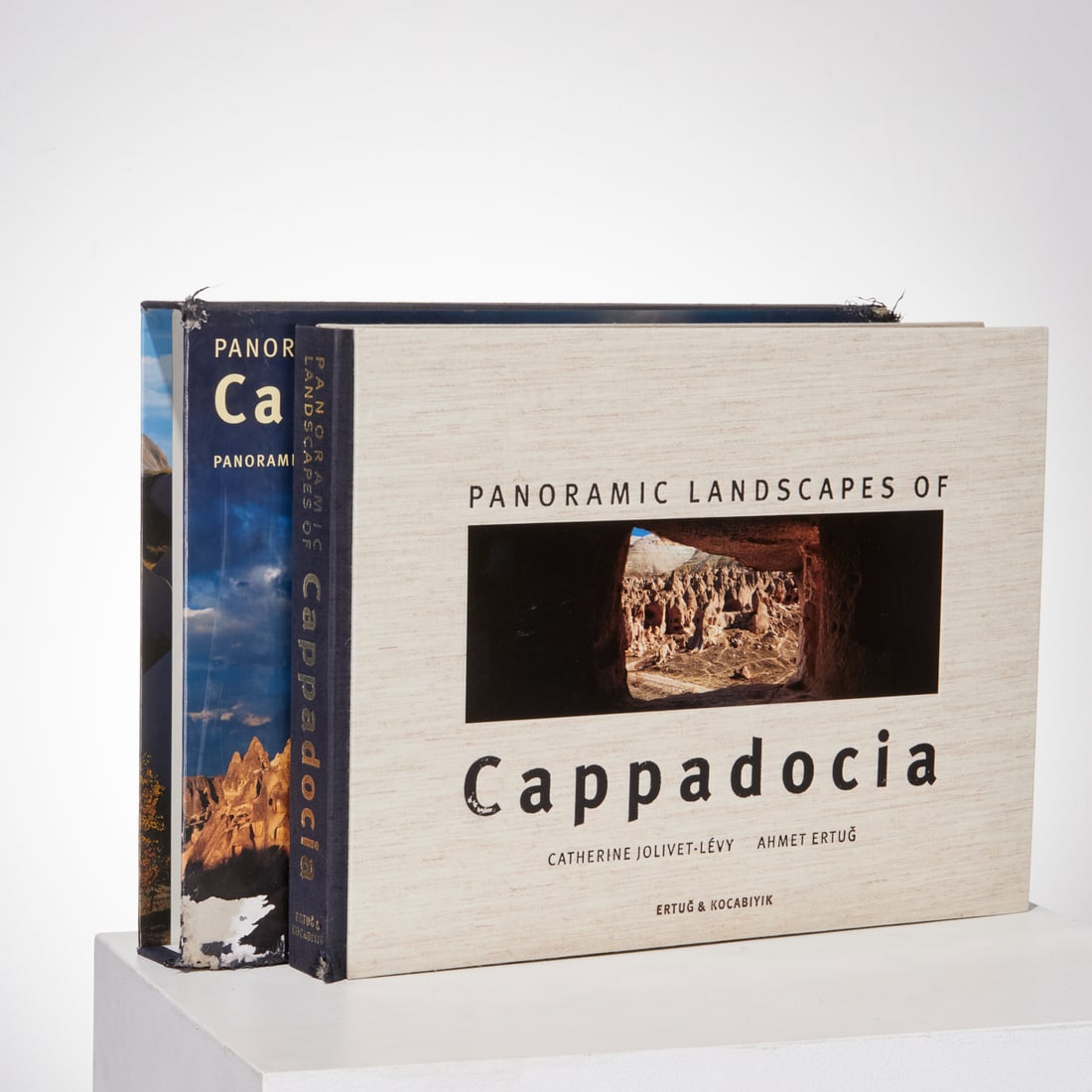 Ahmet Ertug, Sacred Art of Cappadocia: Ahmet Ertug, Sacred Art of Cappadocia, Byzantine Murals from the 6th to 13th Centuries. Text by Catherine Jolivet-Levy, published by Ertug & Kocabiyik, 2006, hardcover in slipcase, gatefold panoramic