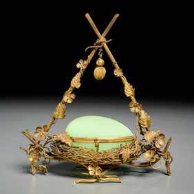 Palais Royal opaline egg box on nest