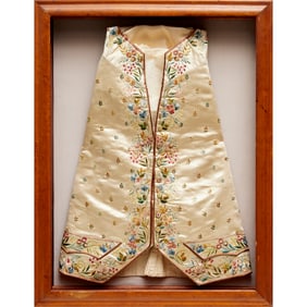 Louis XVI gentleman's embroidered silk waistcoat