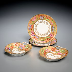 Le Tallec a Paris, bonbon dishes and plates