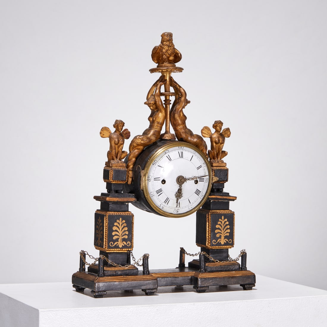 Continental Empire giltwood portico clock (1 of 8)