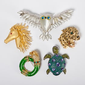 (5) Animal theme jeweled brooches