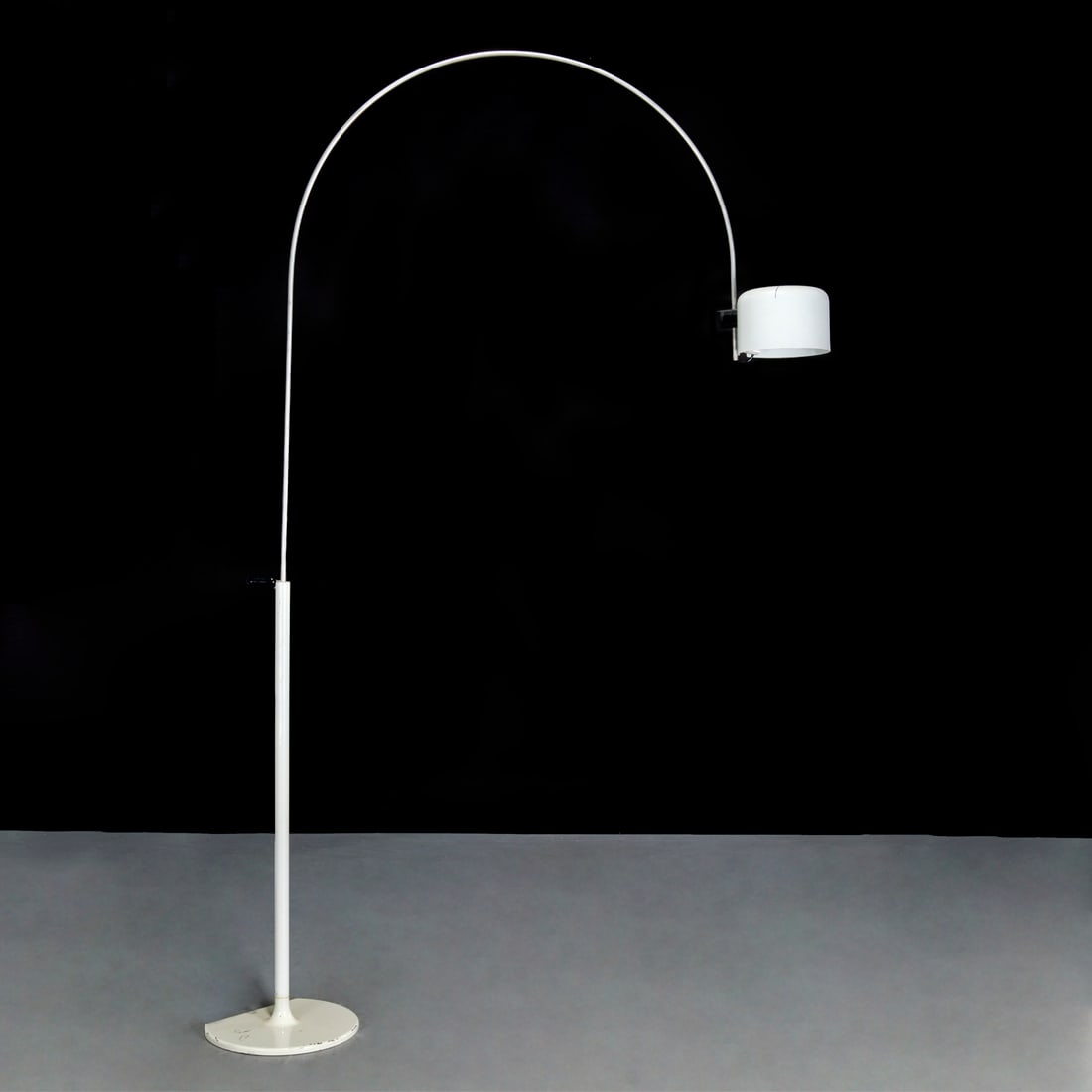 Joe Colombo "Coupe" floor lamp (1 of 6)