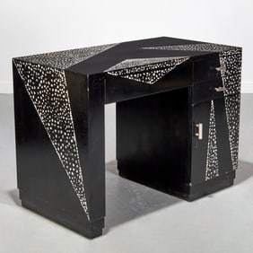 Jean Dunand (manner), egg shell black lacquer desk