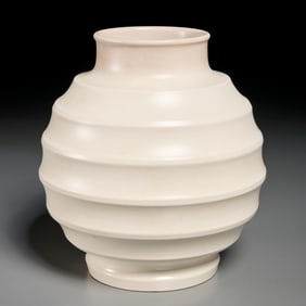 Keith Murray for Wedgwood, Moonstone vase