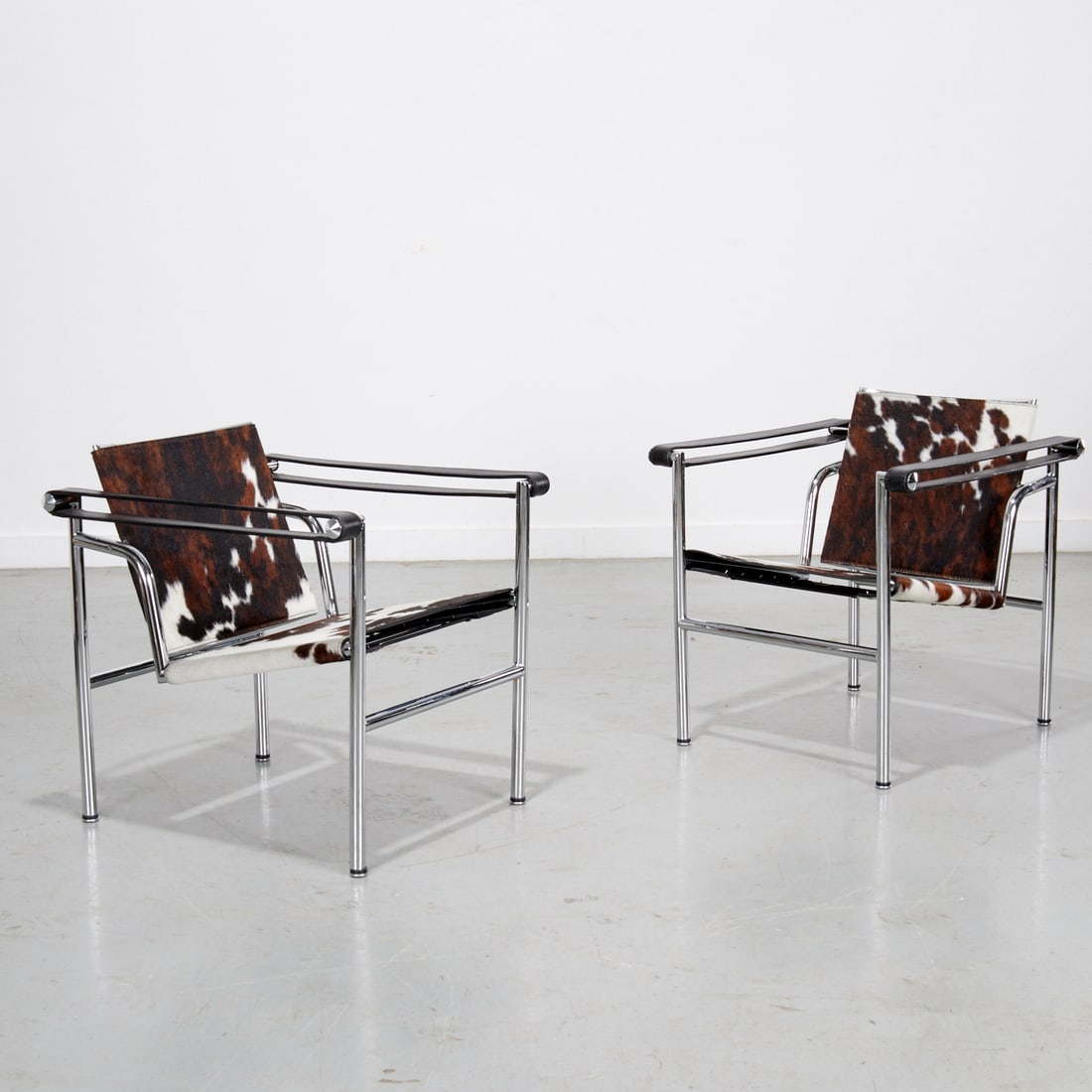 Pair Perriand, Jeanneret & Corbusier LC-1 chairs (1 of 7)