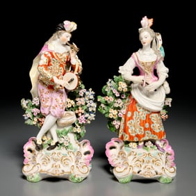 Pair Chelsea-Derby porcelain musician figures