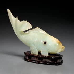 Large Chinese carved jade carp