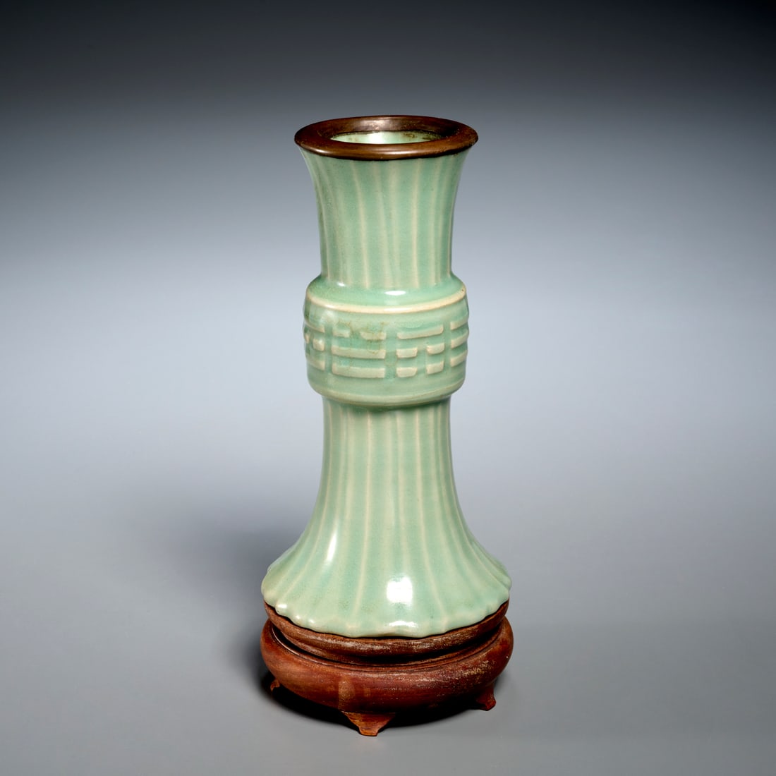 Chinese celadon vase, ex Warren E. Cox (1 of 8)