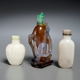 (3) Chinese carved snuff bottles