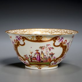 Early Meissen chinoiserie porcelain waste bowl