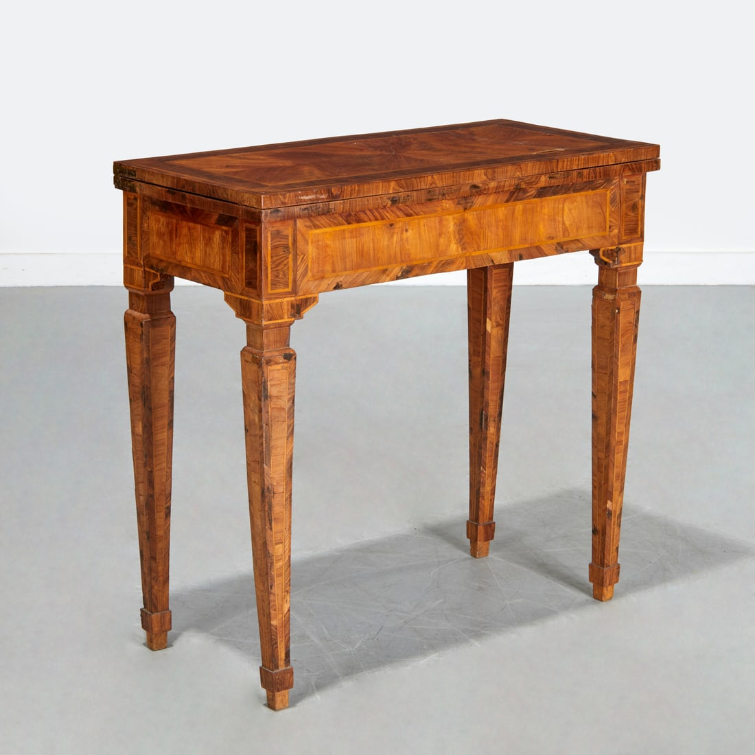 Italian Neoclassic parquetry games table (1 of 9)