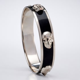 Alexander McQueen raised skull bangle