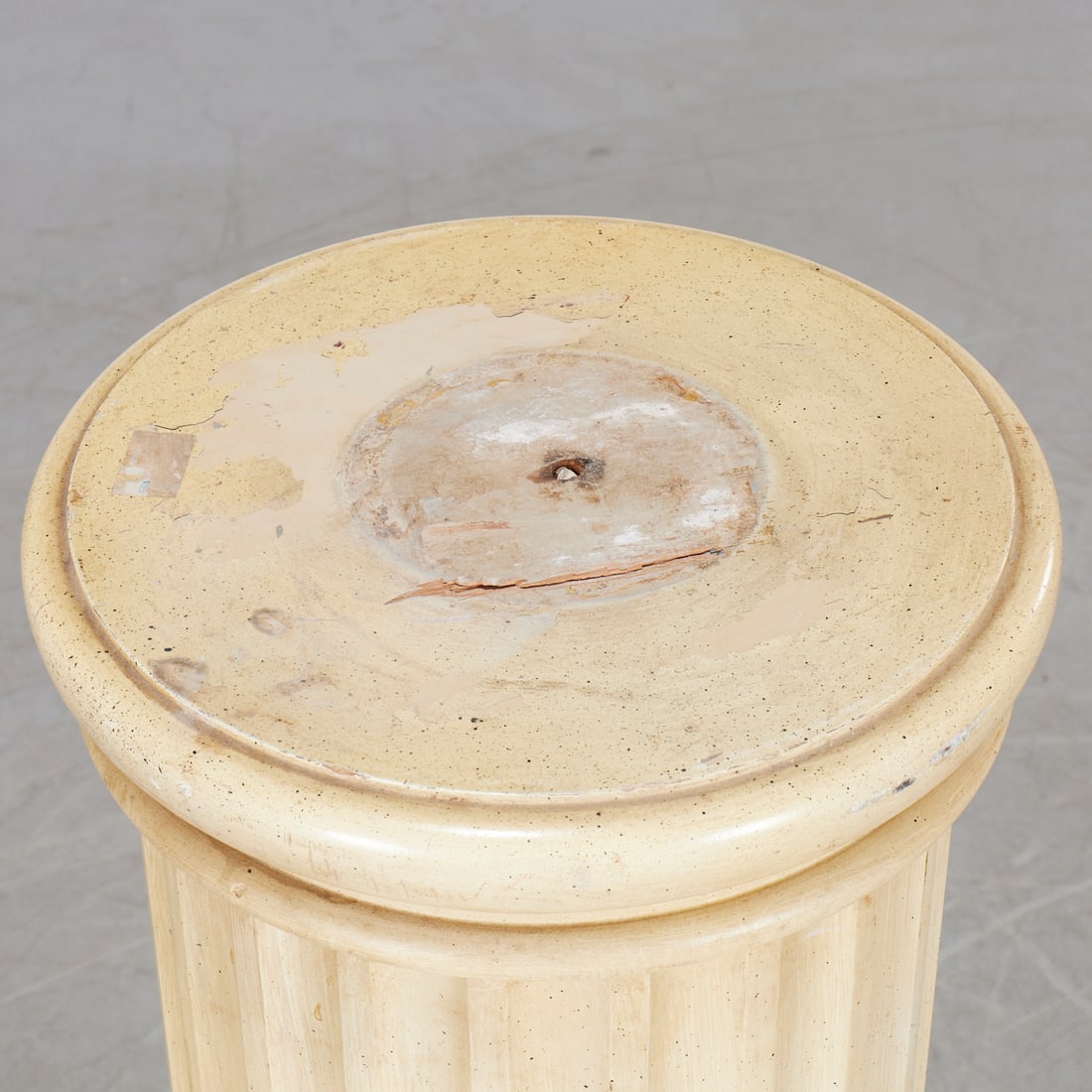 Classical style column pedestal - 5