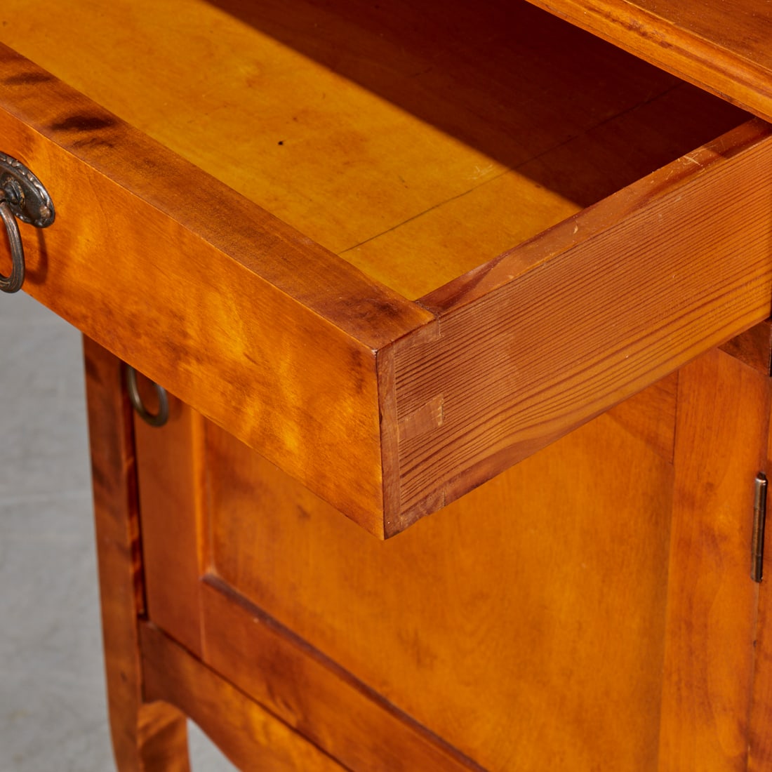 Pair Continental bedside cabinets - 2