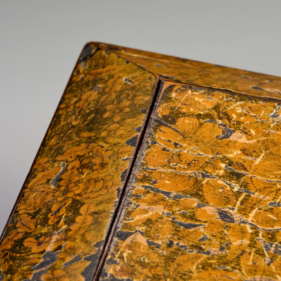 Regency penwork tea caddy - 3