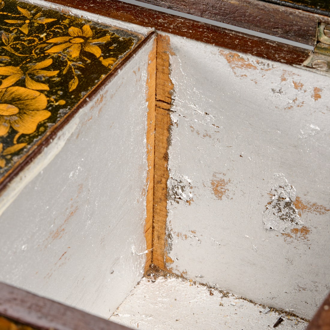 Regency penwork tea caddy - 6