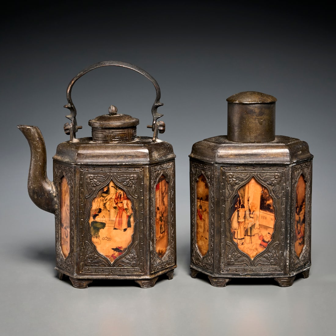 Chinese pewter teapot and tea caddy (1 of 10)