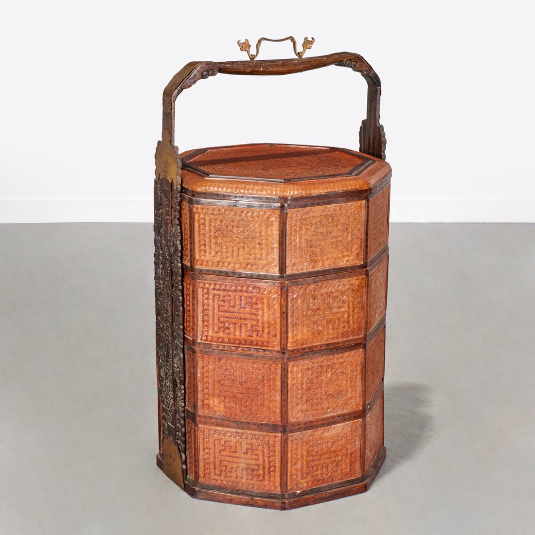 Large Chinese wedding basket (1 of 5)