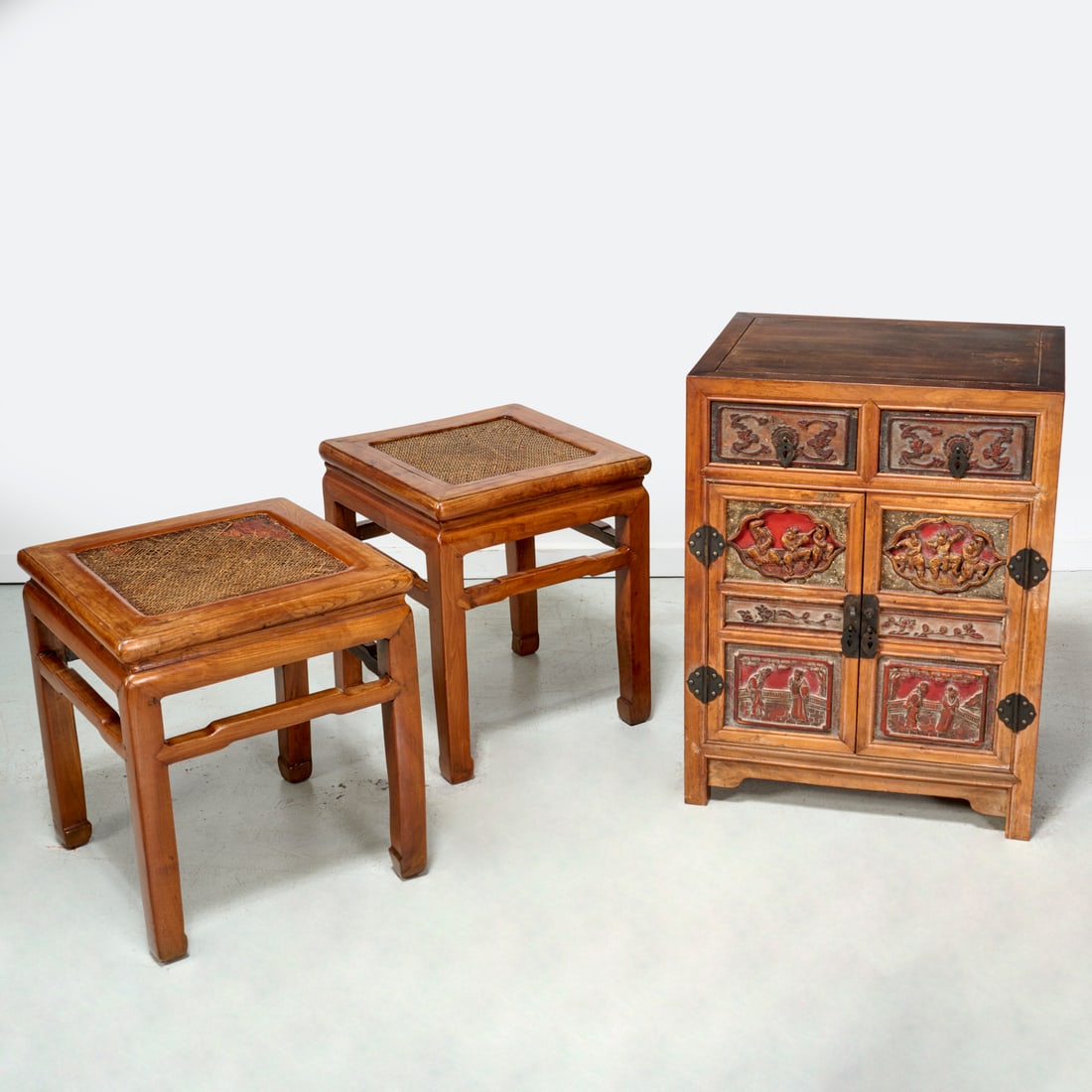 Antique Chinese cabinet & pair hardwood stools (1 of 8)