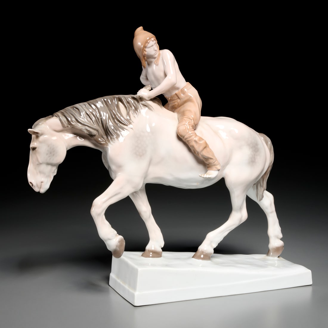 Rosenthal porcelain figure "Entwischt" (1 of 9)