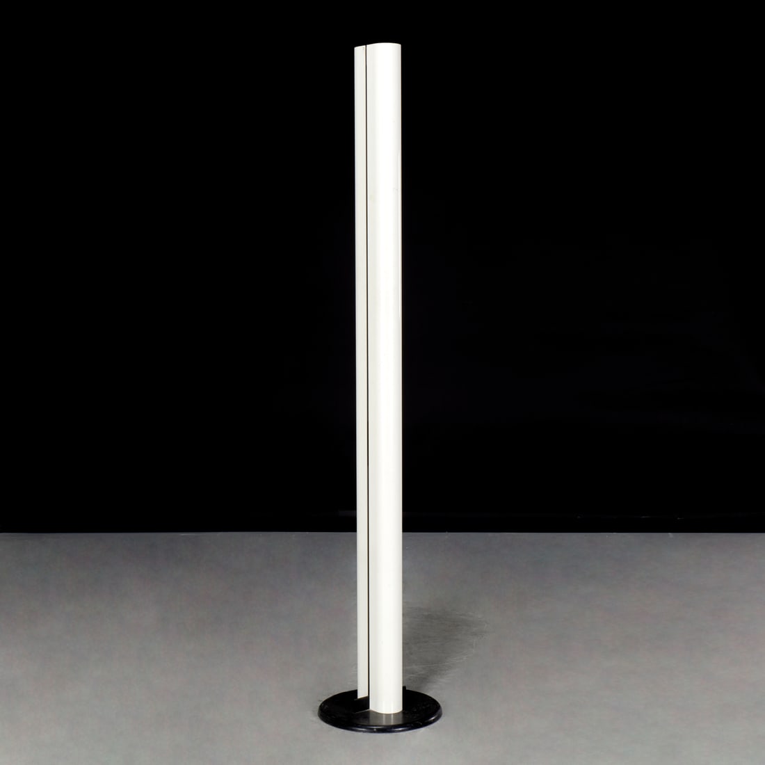 Gianfranco Frattini, Megaron floor lamp (1 of 7)