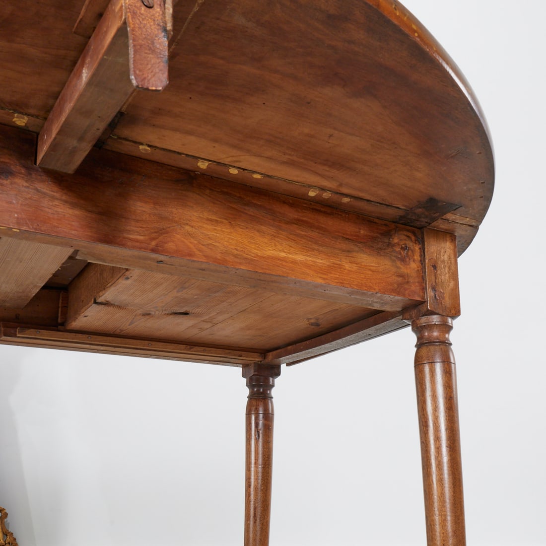 Continental walnut double drop leaf table - 6