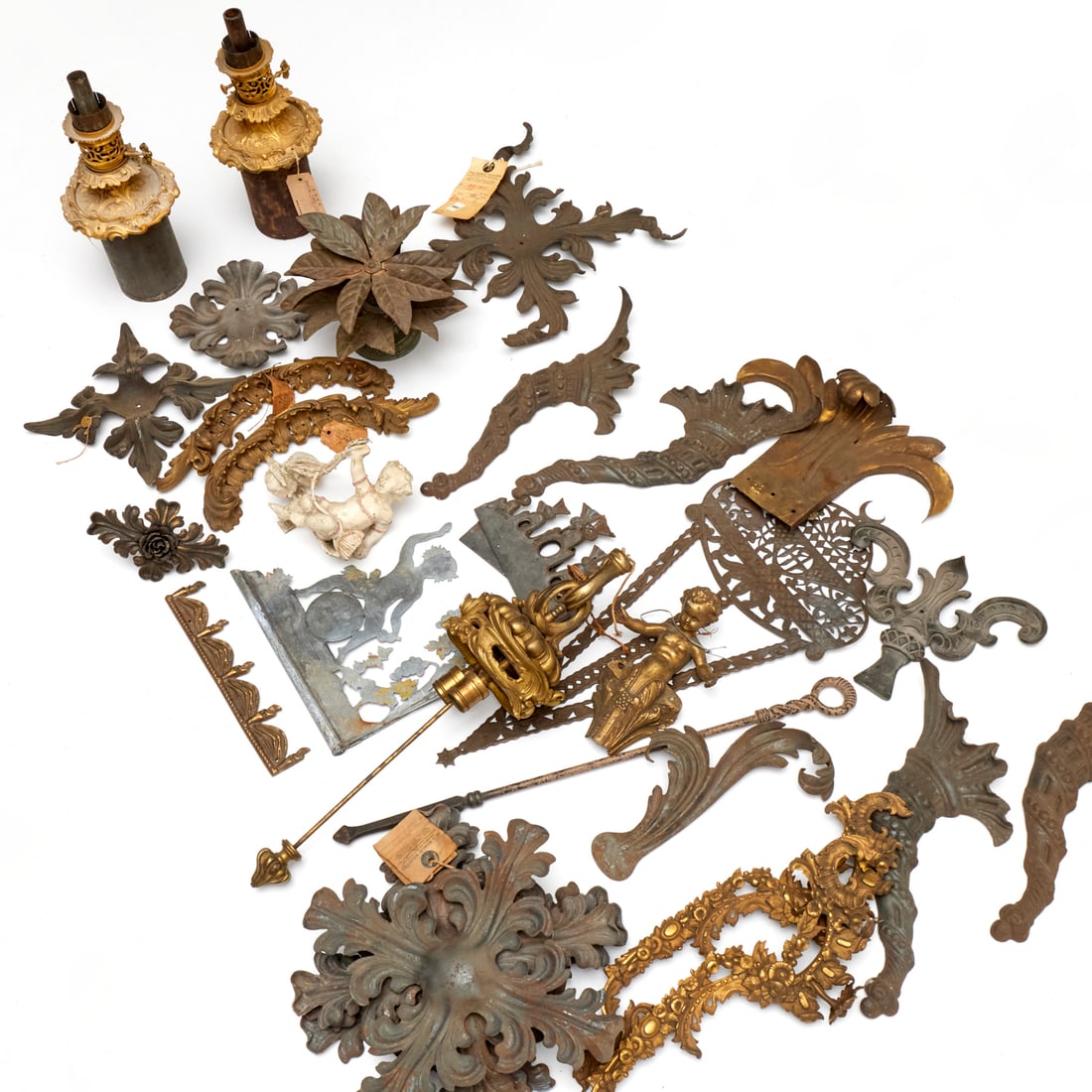 Metalware: appliques, lighting & architectural (1 of 6)