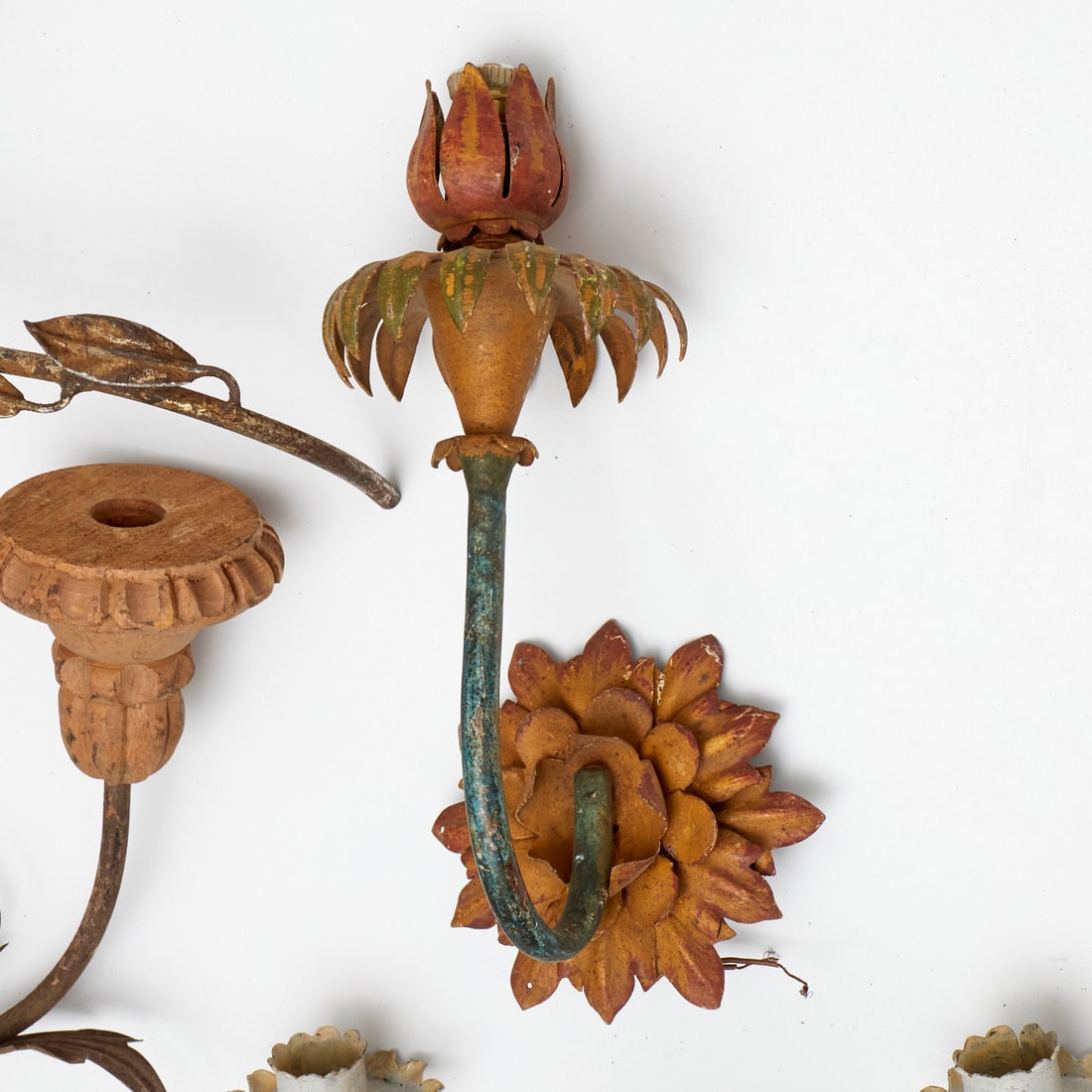 Metalware: architectural & sconce elements - 5