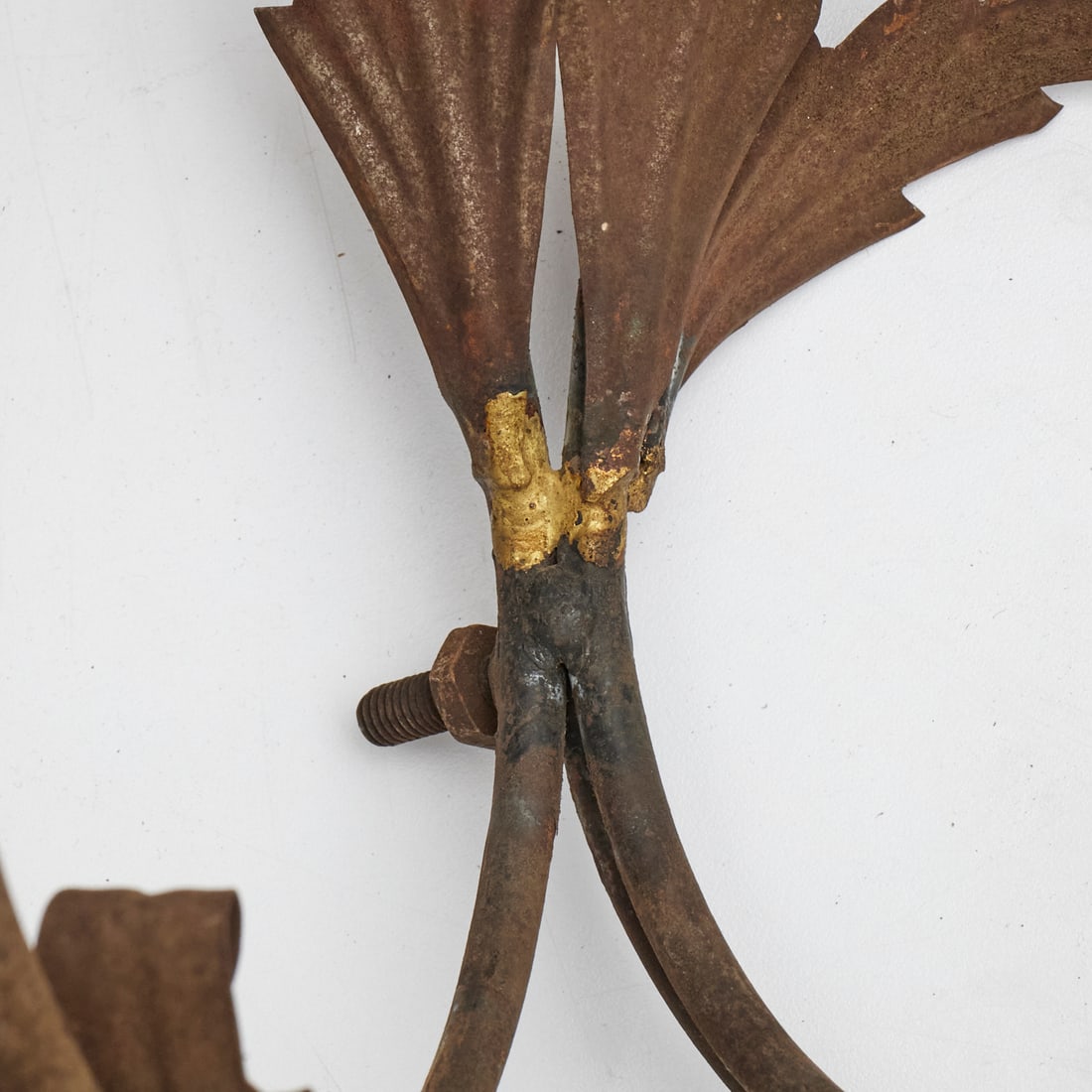 Metalware: architectural & sconce elements - 6