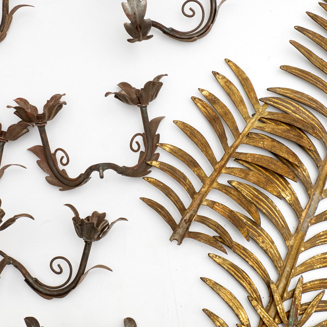 Metalware: floral lighting elements - 5