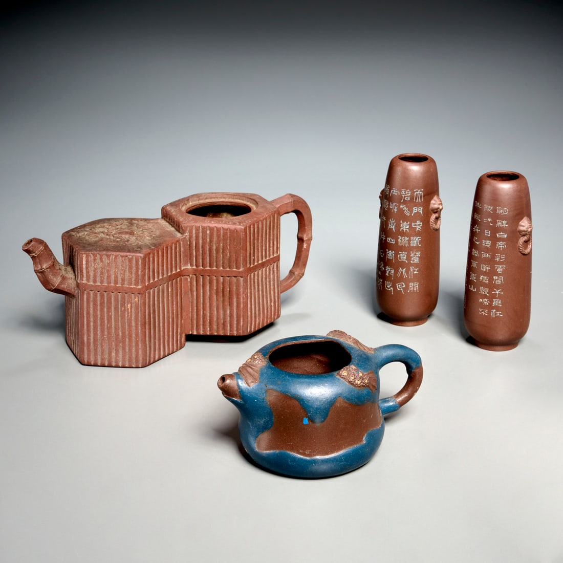 Chinese Yixing vases and teapots (1 of 6)