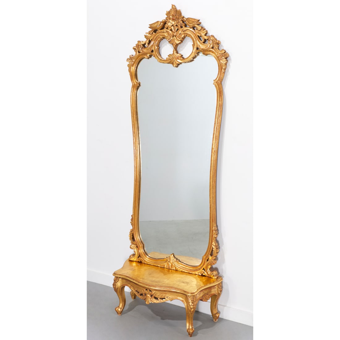Rococo Revival style giltwood pier mirror (1 of 5)
