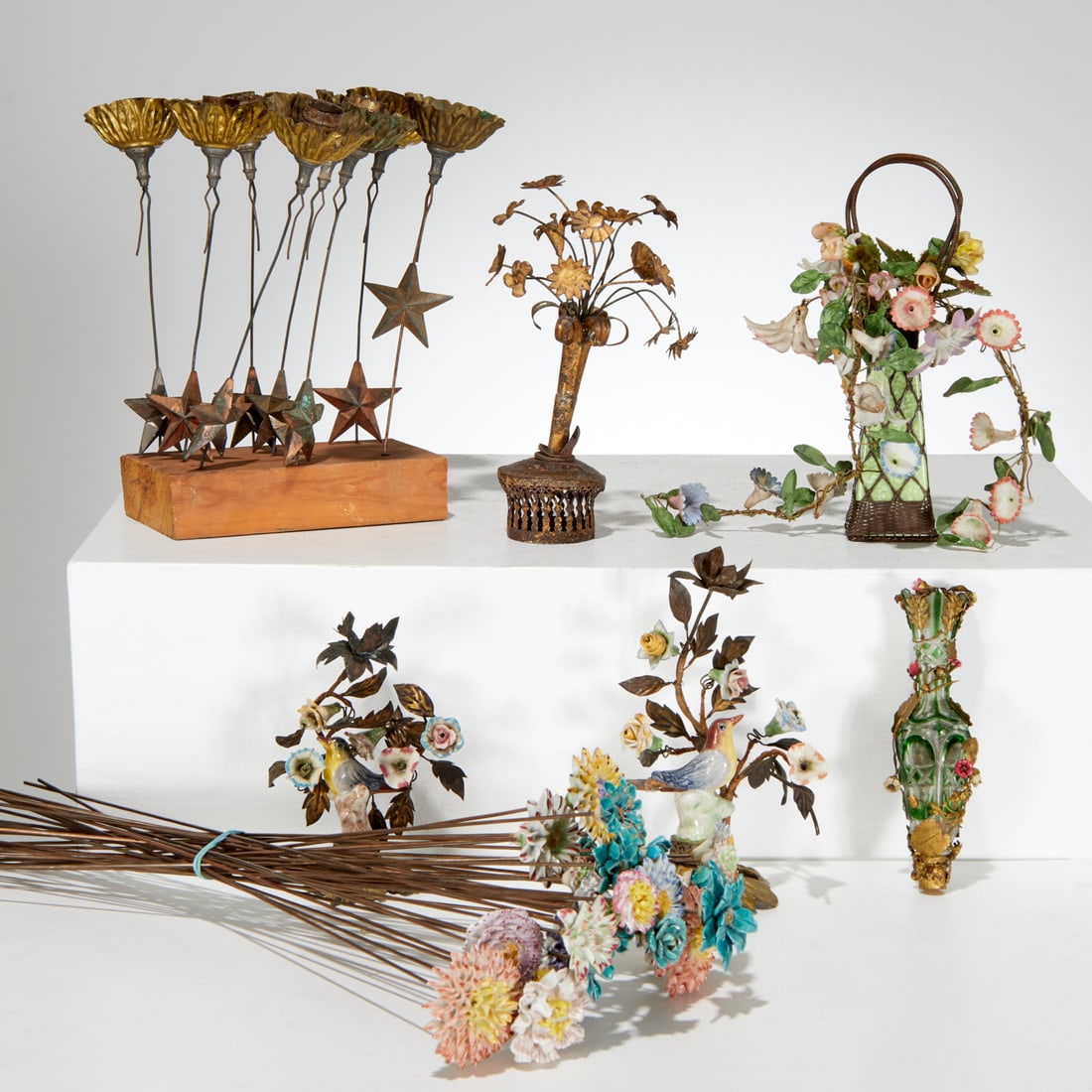 Group porcelain and metalware floral arrangements (1 of 7)