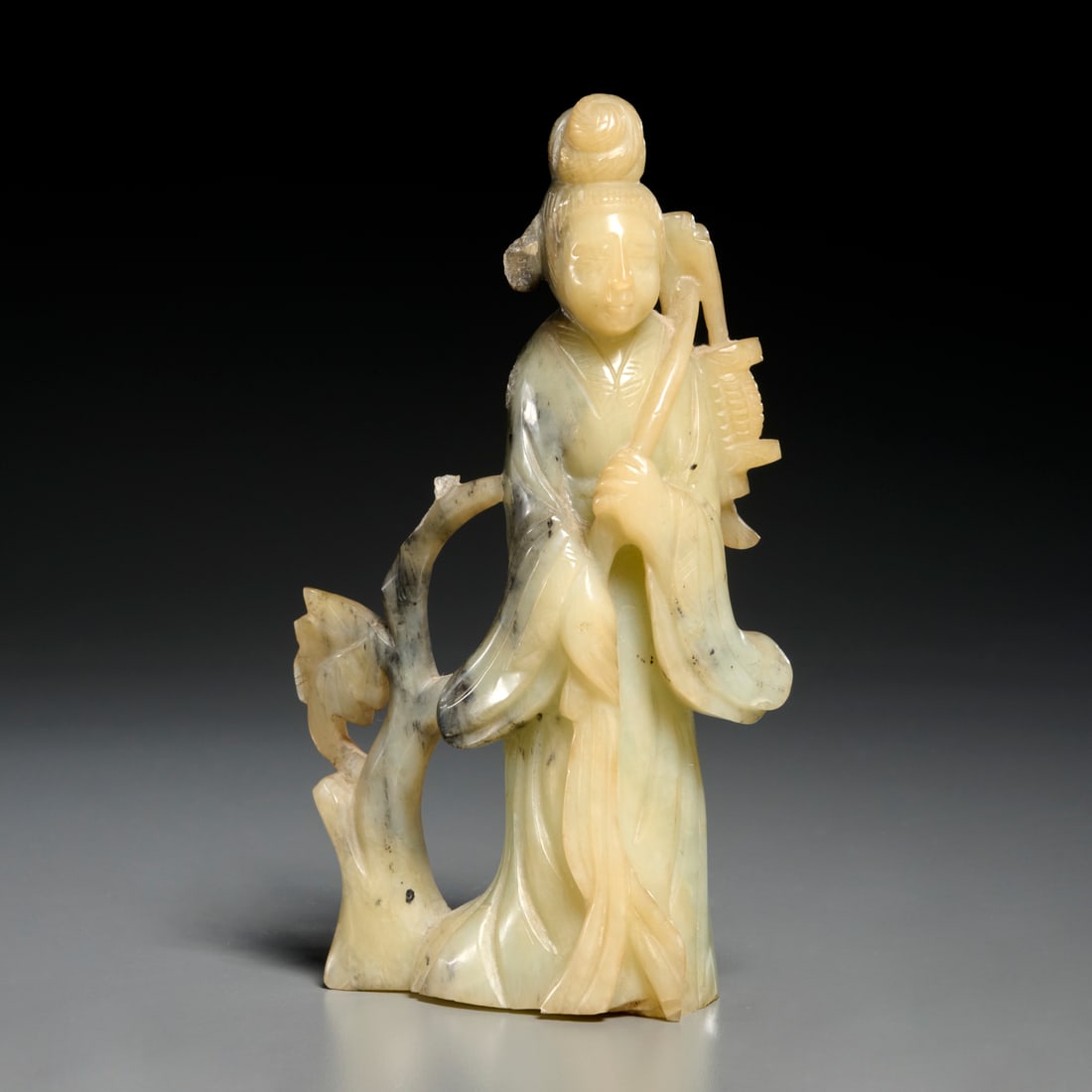 Chinese carved jade Guanyin figure (1 of 6)