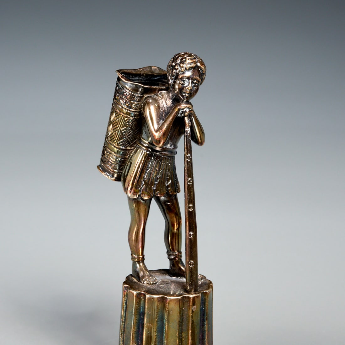 Group (6) silver tableware novelties - 4