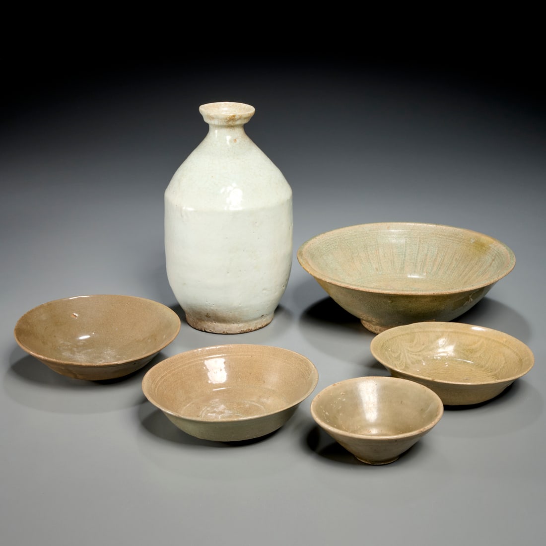 Group Chinese and Korean celadon glazed ceramics (1 of 8)