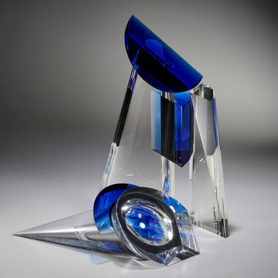 Vlastislav Janacek, studio glass sculpture, 2006: Vlastislav Janacek, studio glass sculpture, 2006, Vlastislav Janacek (Czech, b. 1960), "Visionary", in two parts, signed and dated lower edge, 21.75"h x 14"w x 8"d (large), 12"h x 10"w x 14"d (small) 