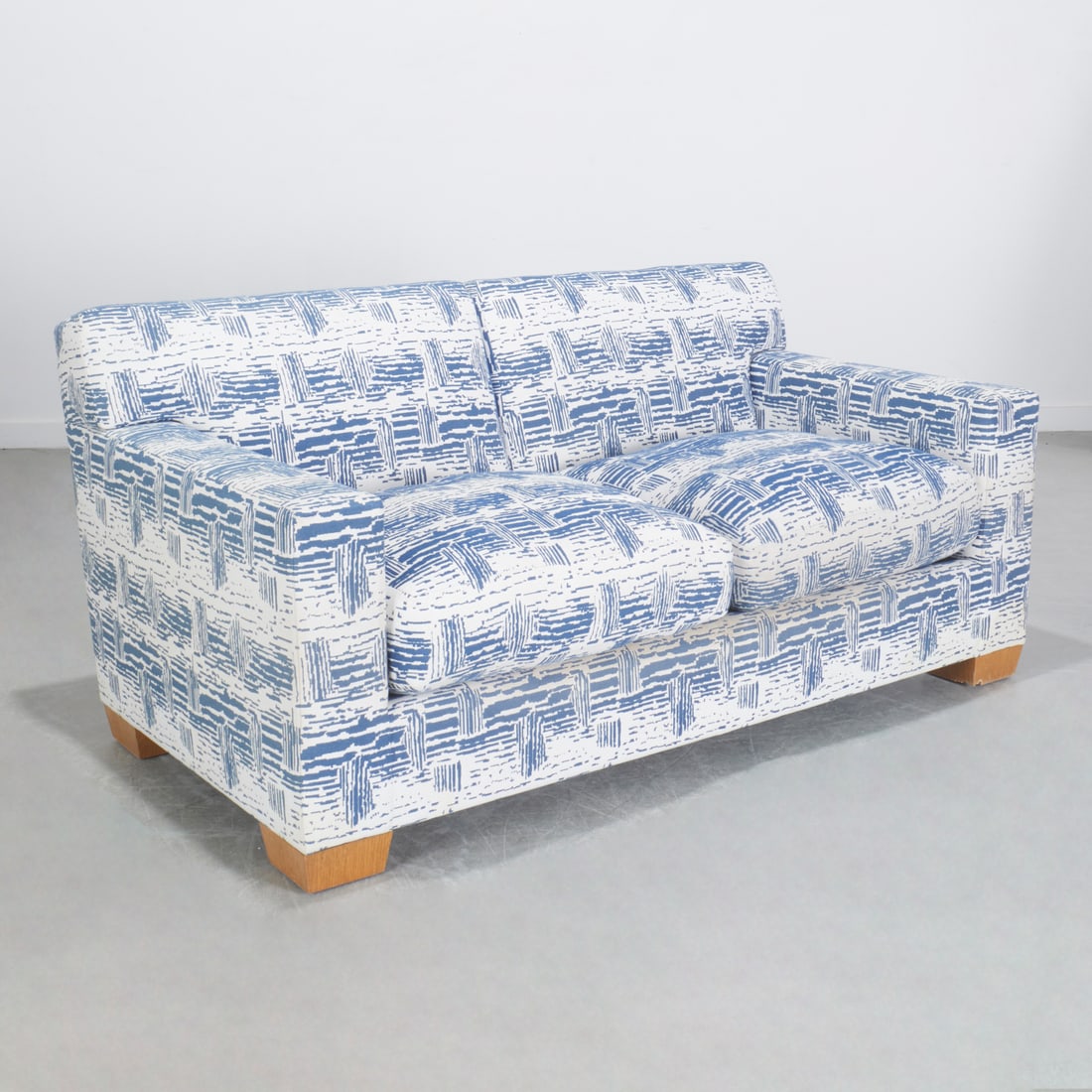 J.M. Frank style, club sofa, Peter Marino (1 of 7)
