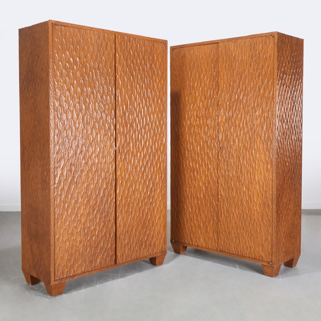 Pair JM Frank (style) cabinets, Peter Marino (1 of 6)